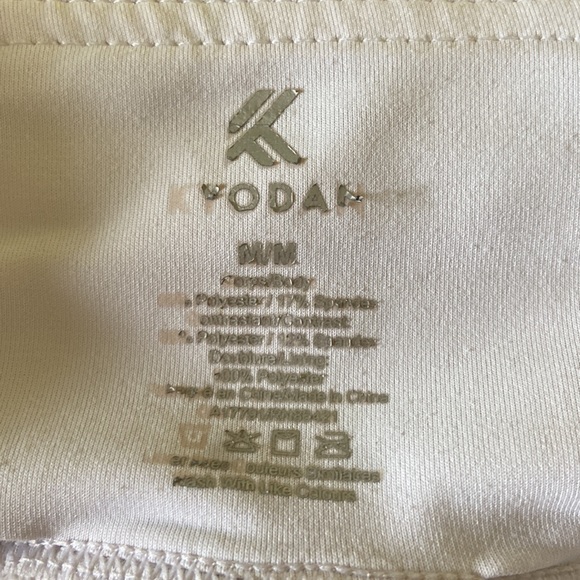 KYODAN Tennis Skirt! Lined and has shorts underneath. Worn, in good condition! - Picture 3 of 7